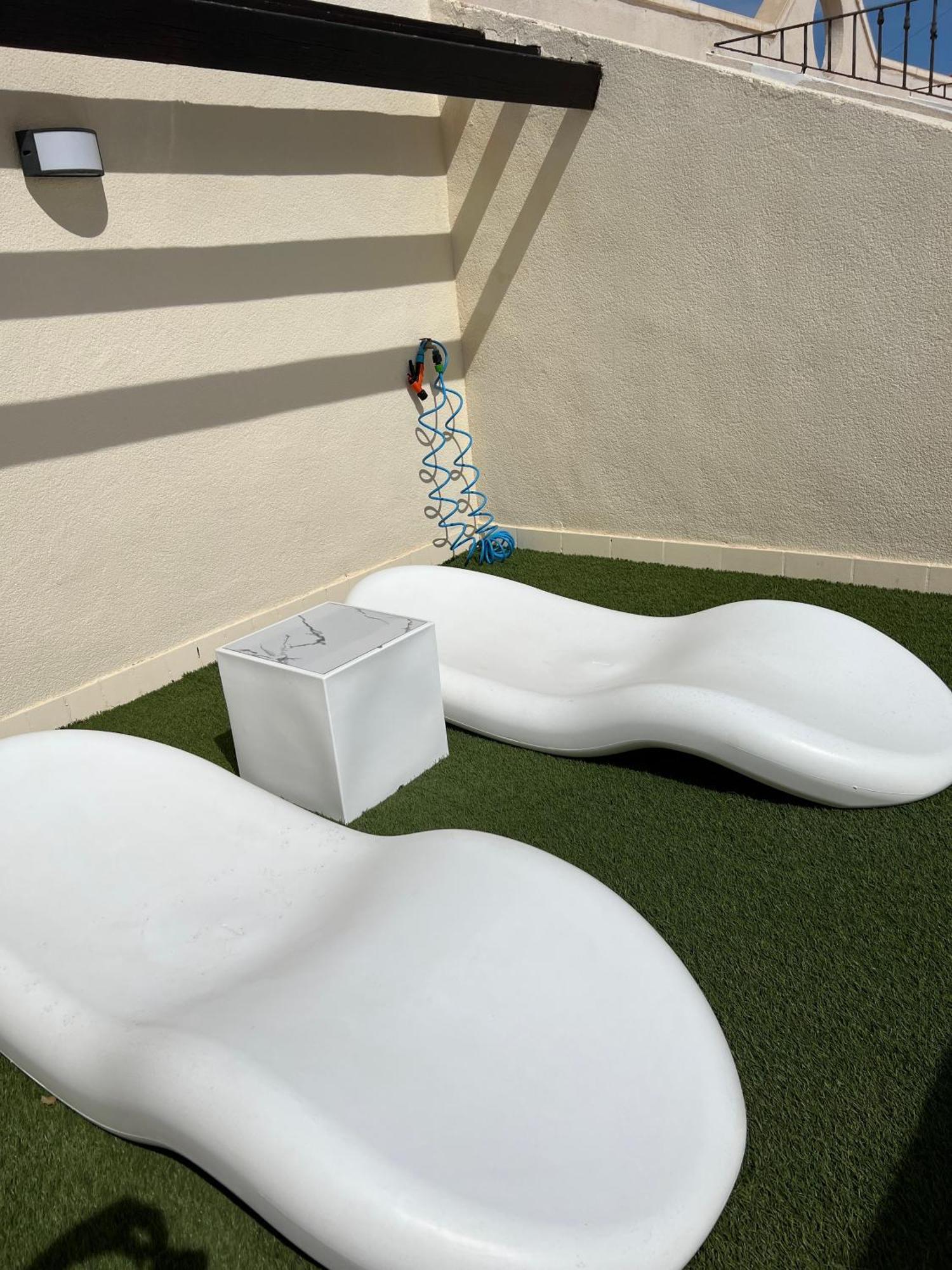 Amazing Penthouse On The Beach, Sea Views, Wifi, Airconditioning And Parking Torrevieja Bagian luar foto